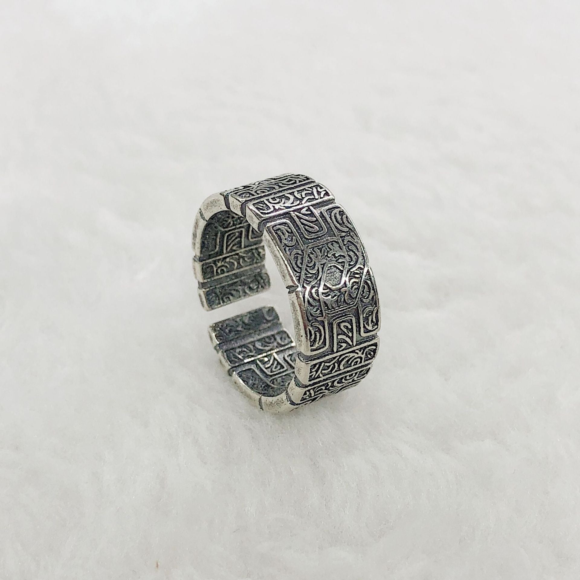 Antique Retro Tangcao Pattern Ring Female Woven Trendy Men