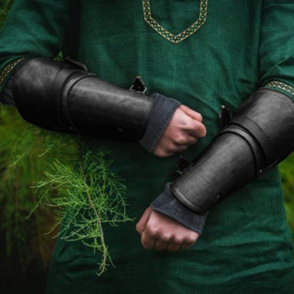 Medieval Renaissance Warrior PU Leather Wrist Gloves