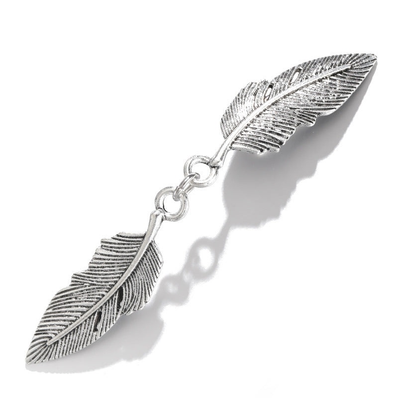 European And American Retro Shawl Neckline Clip