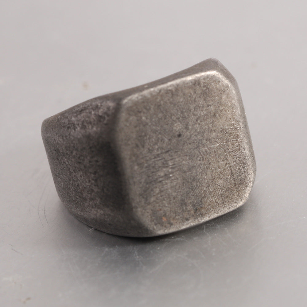 Simple And Stylish Personality Rhombus Vintage Ring