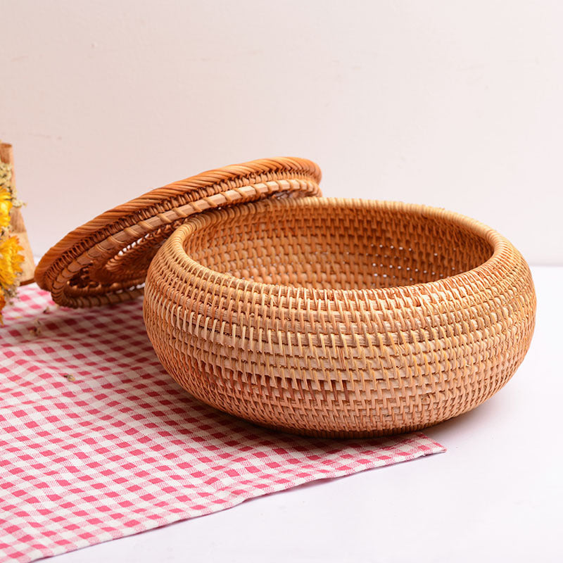 Woven Rattan Braided Fruit Plate With Cover For Household Use