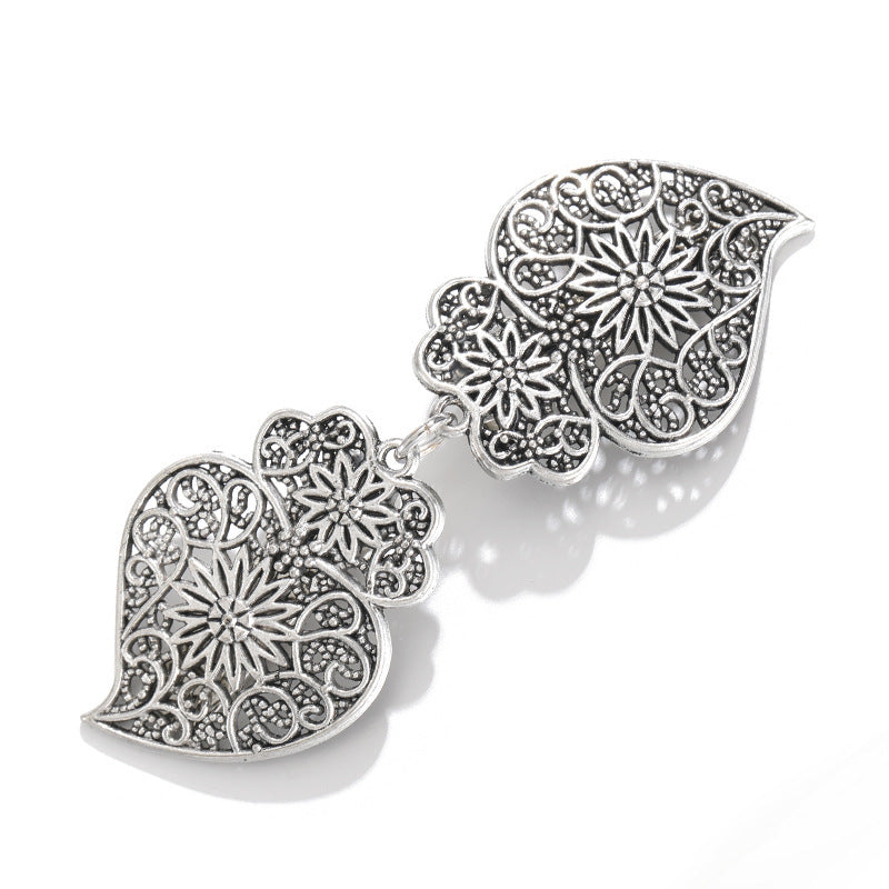 European And American Retro Shawl Neckline Clip