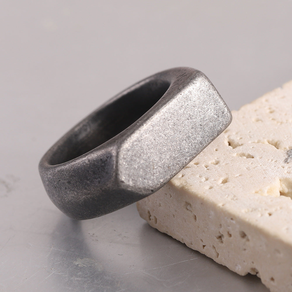 Simple And Stylish Personality Rhombus Vintage Ring